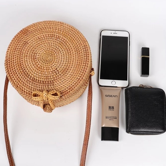 Bali Straw Bag - Picture 4 of 7